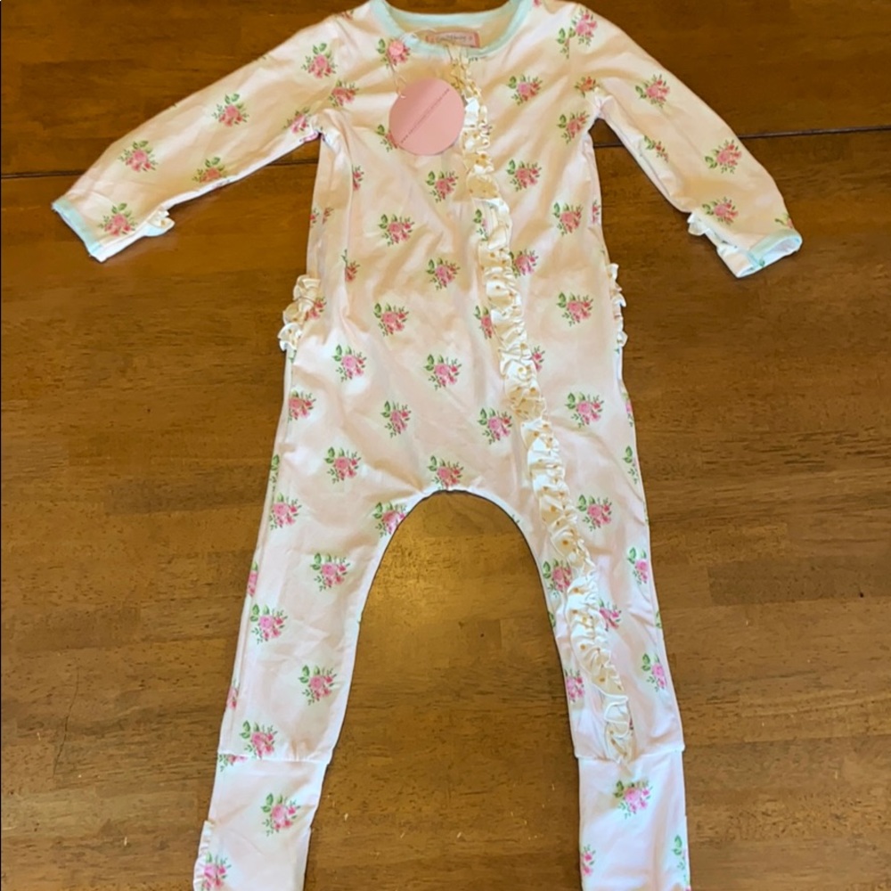 Sweethoney Layette
